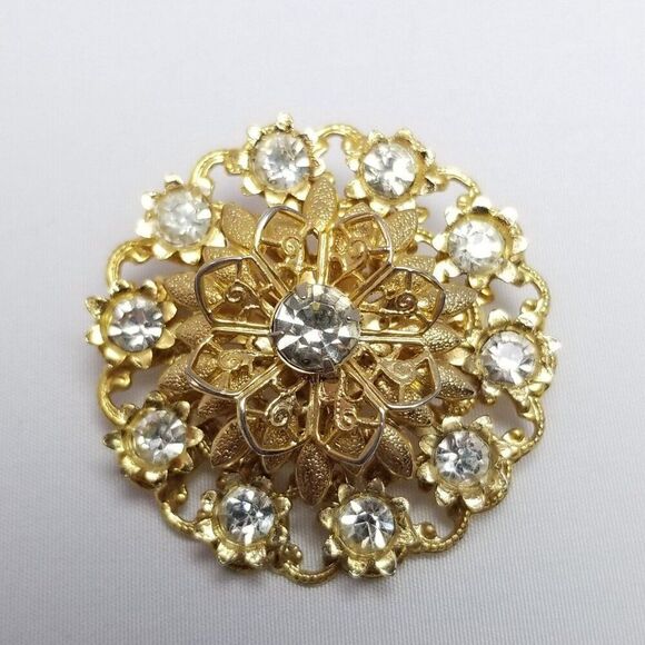 Vintage Rhinestone and Gold Tone Filigree Round Brooch, Floral Radiant Shape - Picture 5 of 6